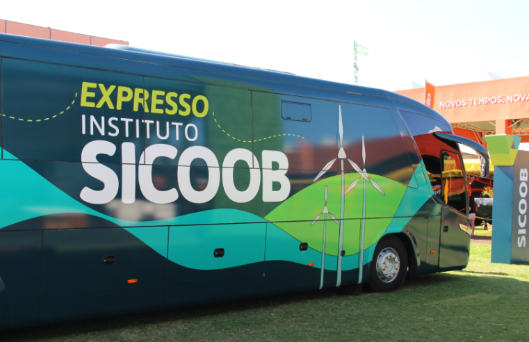 Tuneiras do Oeste oferece mais de 50 cursos gratuitos em parceria com o SICOOB