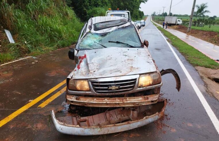 Motorista Ferido Após Capotar Veículo na Rodovia entre Cianorte e Distrito do Vidigal