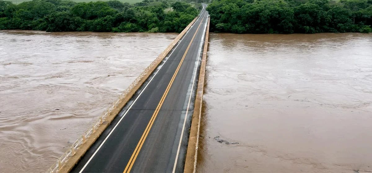 Situação Estável na Ponte do Rio Ivaí na PR-323