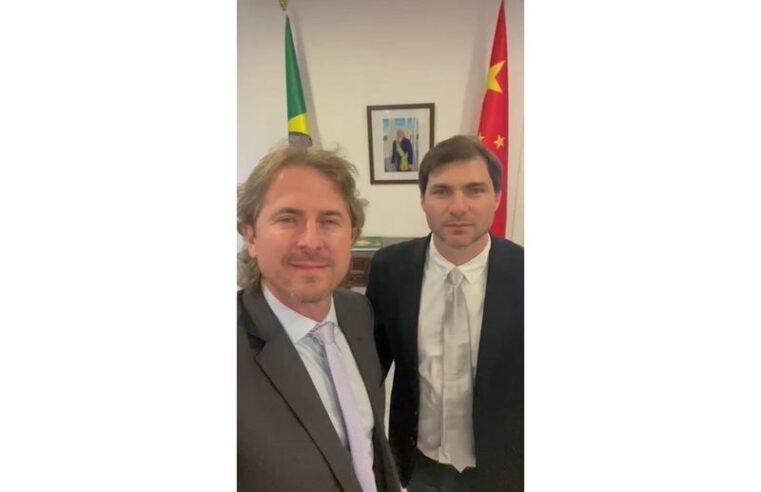 Zeca comemora interesse da China pela Avenorte e aposta no bom desempenho da economia regional com exportações