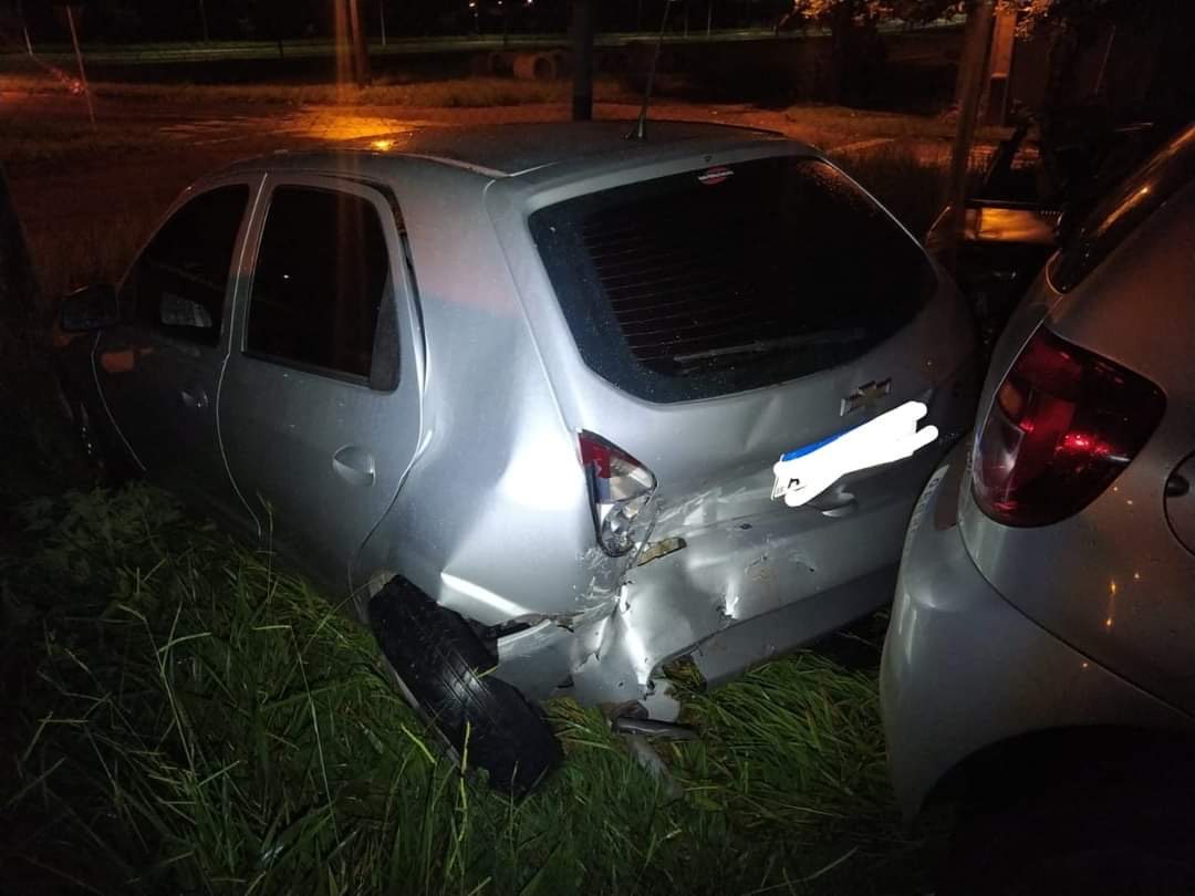 Homem é levado à delegacia de Cianorte após acidente na Avenida Maranhão