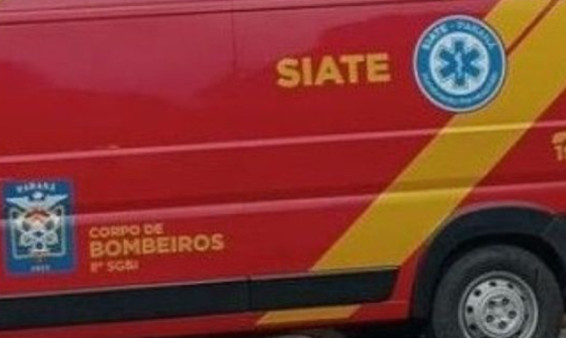 Acidente de trânsito entre automóvel e motocicleta em Cianorte