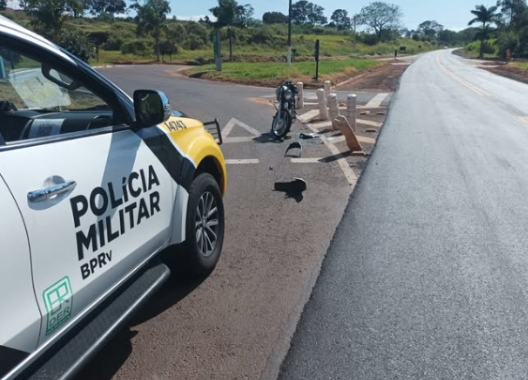 Motociclista Fica Gravemente Ferido Após Colisão com Carreta em Cruzeiro do Sul Motociclista Fica Gravemente Ferido Após Colisão com Carreta em Cruzeiro do Sul
