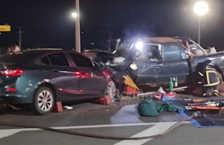 Colisão frontal na BR‑376 deixa um morto e um ferido grave em Nova Esperança