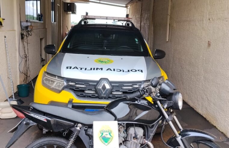 INFRAÇÃO DE TRÂNSITO: MOTOCICLETA É APREENDIDA EM CIDADE GAÚCHA