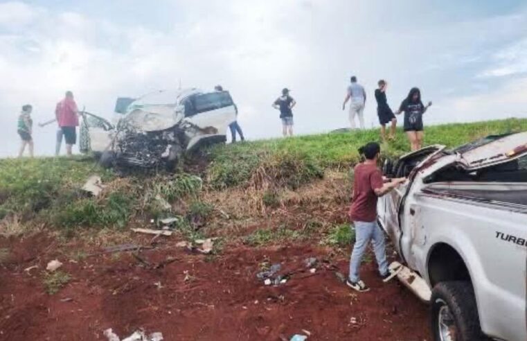 Colisão na BR-369 deixa um morto e quatro feridos em Ubiratã