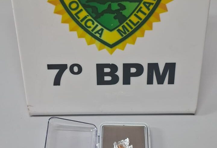 PM encontra pedra de crack com homem no Jardim das Flores