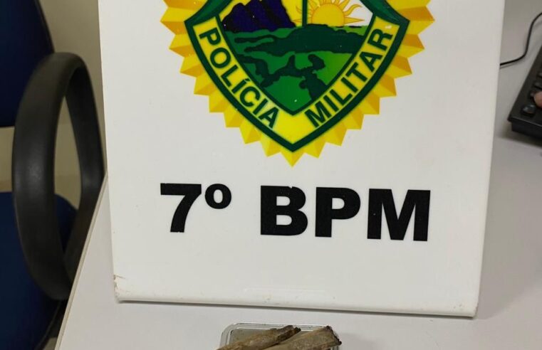 Polícia aborda grupo e apreende droga para consumo pessoal em Cruzeiro do Oeste