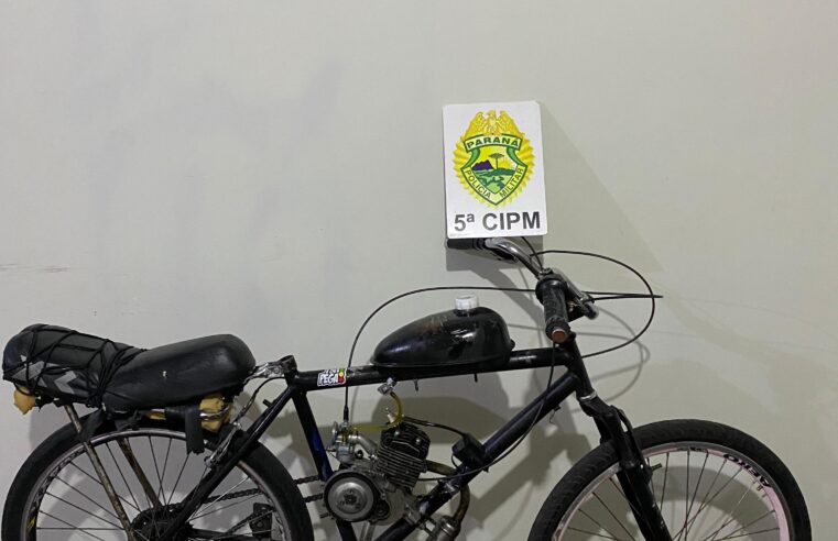 PM aborda adolescentes em bicicleta motorizada com ruído excessivo em Terra Boa