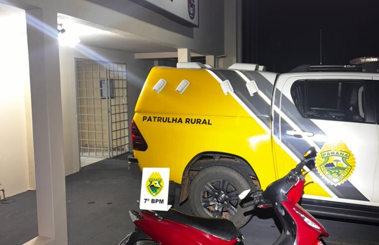 Motociclista sem CNH e com veículo irregular é abordado no centro de Cruzeiro do Oeste