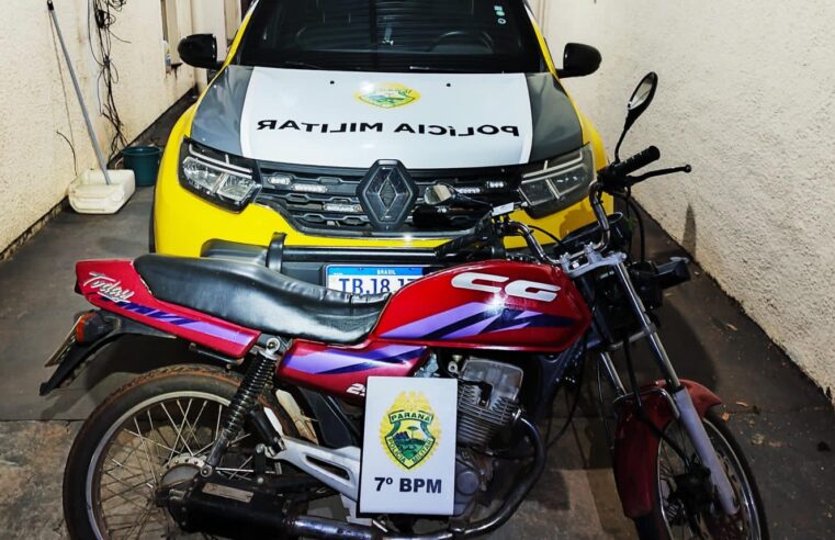 MOTOCICLETA É RECOLHIDA POR INFRAÇÃO DE TRÂNSITO EM CIDADE GAÚCHA