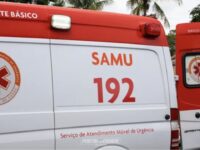 Motociclista de 19 anos fica gravemente ferido após acidente no centro de Douradina