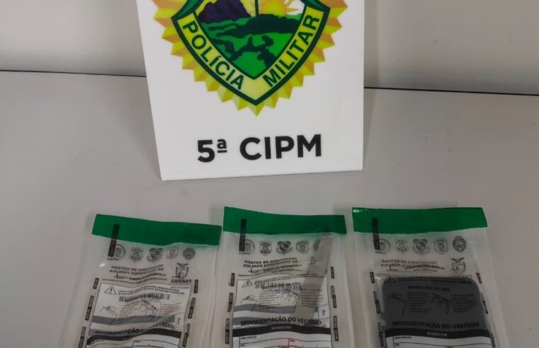 ADOLESCENTE E JOVEM SÃO FLAGRADOS EM OCORRÊNCIA DE TRÁFICO DE DROGAS EM CIANORTE