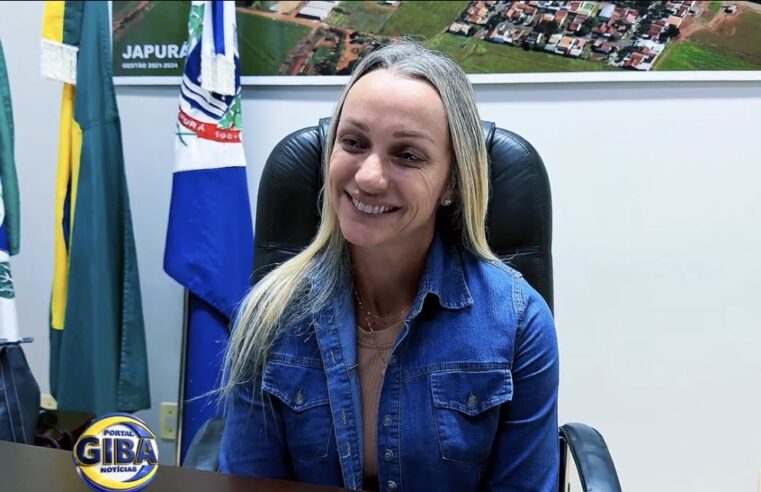 GIBA AO VIVO COM ADRIANA POLIZER EM JAPURÁ