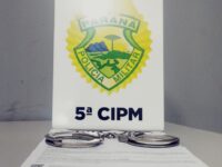 POLÍCIA MILITAR CUMPRE MANDADO DE PRISÃO CIVIL E PRENDE HOMEM EM INDIANÓPOLIS