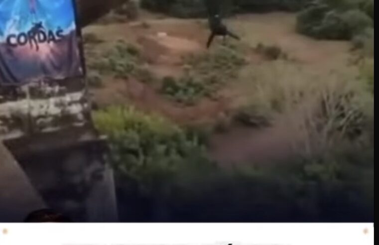 TESTEMUNHA REAGE APÓS VER QUE JOVEM TERIA SIDO LANÇADA SEM CORDA DE SEGURANÇA EM ROPE JUMP EM LIMEIRA