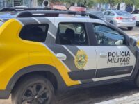 MENOR DE IDADE É FLAGRADO CONDUZINDO MOTOCICLETA IRREGULAR E VEÍCULO É RECOLHIDO EM CRUZEIRO DO OESTE