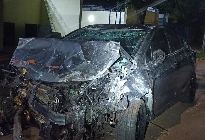 Motociclista fica ferida em acidente no centro de Cianorte
