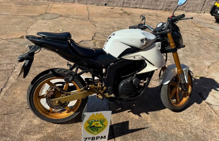 MOTOCICLISTA SEM CNH É AUTUADO E TEM VEÍCULO RECOLHIDO EM MOREIRA SALES