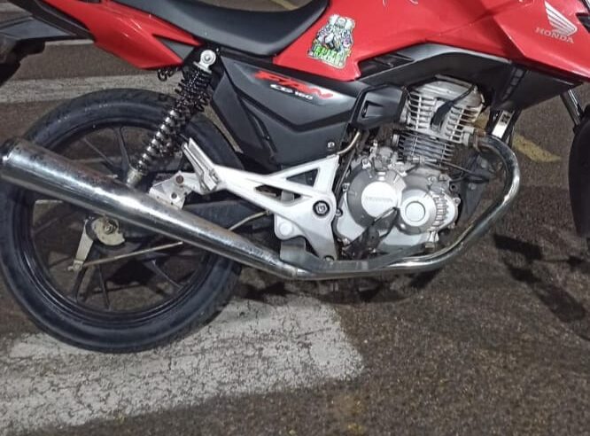 MOTOCICLISTA FOGE DA PM, É ABORDADO APÓS MANOBRAS PERIGOSAS E ACABA ENCAMINHADO À UPA E À 21ª SDP EM CIANORTE