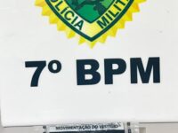 Adolescente é apreendido com crack e homem com mandado de prisão em aberto é detido durante abordagem em Mariluz