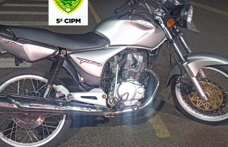 MOTOCICLISTA SEM CNH É FLAGRADO COM CAPACETE IRREGULAR E VEÍCULO É APREENDIDO EM CIANORTE