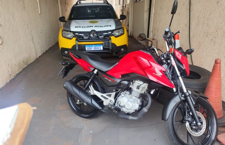 Condutor sem habilitação tem motocicleta recolhida pela PM em Cidade Gaúcha