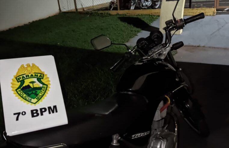 Motociclista é abordado pela PM com irregularidades de trânsito em Cruzeiro do Oeste