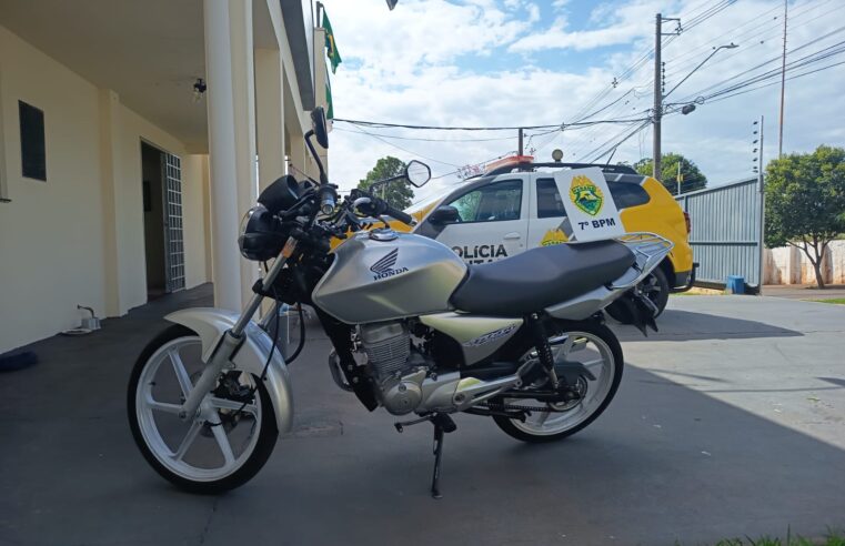 Adolescente de 16 anos é flagrado pilotando motocicleta irregular durante fiscalização em Cruzeiro do Oeste