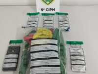 Jussara: suspeito é preso por tráfico de drogas após PM localizar haxixe, maconha e materiais usados no preparo de entorpecentes