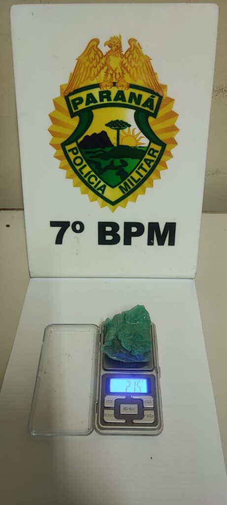 Adolescente é apreendido com maconha e moto furtada adulterada durante abordagem da PM em Cidade Gaúcha