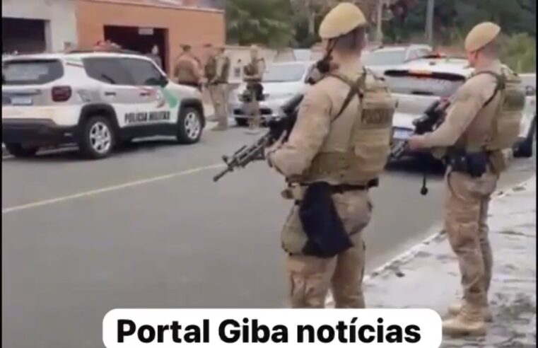 Adolescente de 17 anos é apreendido após atacar a própria mãe dentro de casa em Jaraguá do Sul (SC)