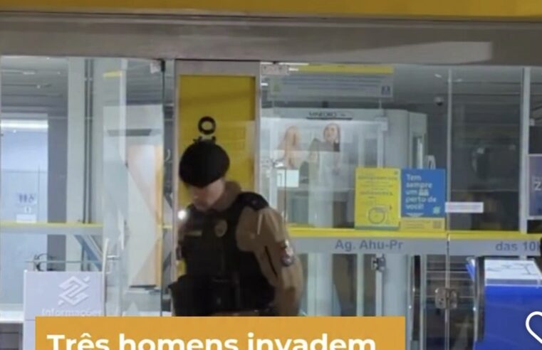 Três homens encapuzados invadem agência bancária durante a madrugada em Curitiba