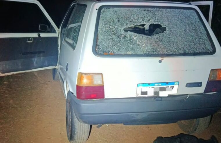Quarto Centenário: veículo abandonado com marcas de disparos de arma de fogo é encontrado na zona rural