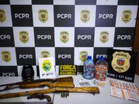 Homem é preso com armas e medicamentos de procedência irregular durante operação em Cruzeiro do Oeste