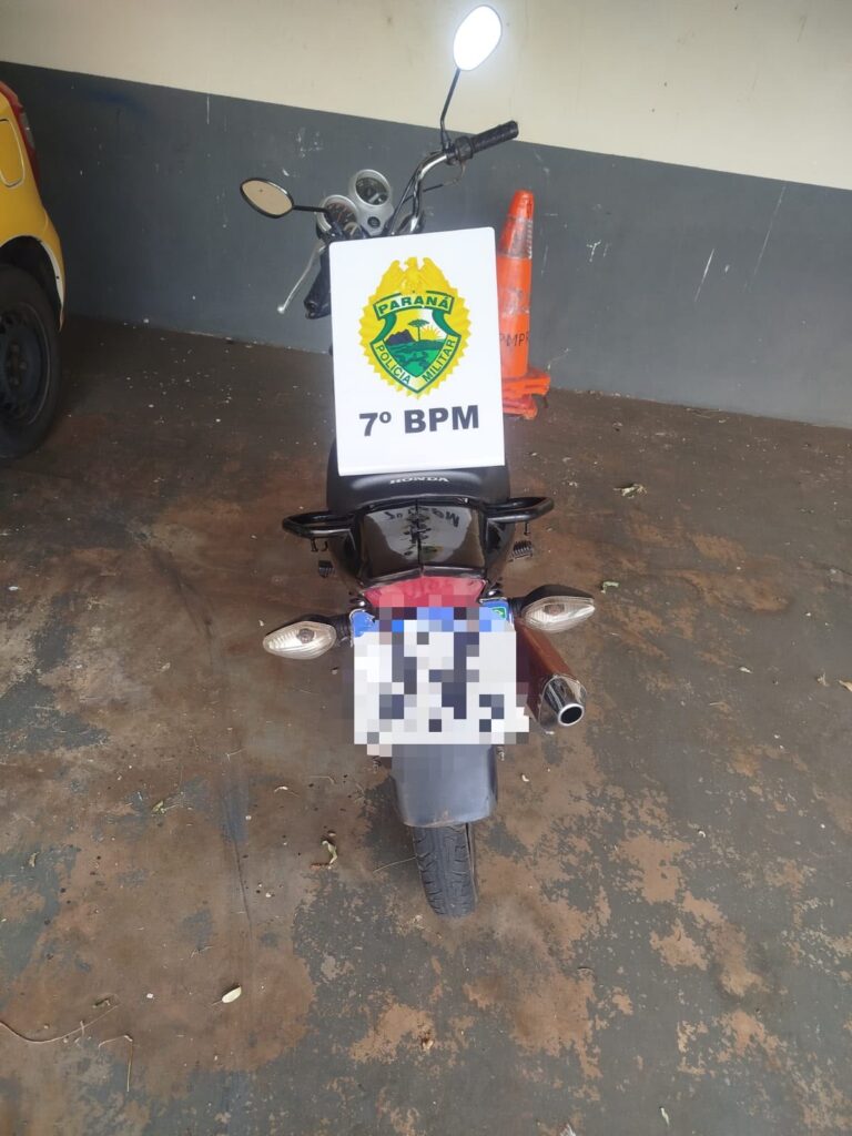 Adolescente é abordado com motocicleta irregular durante patrulhamento da PM em Mariluz Adolescente é abordado com motocicleta irregular durante patrulhamento da PM em Mariluz