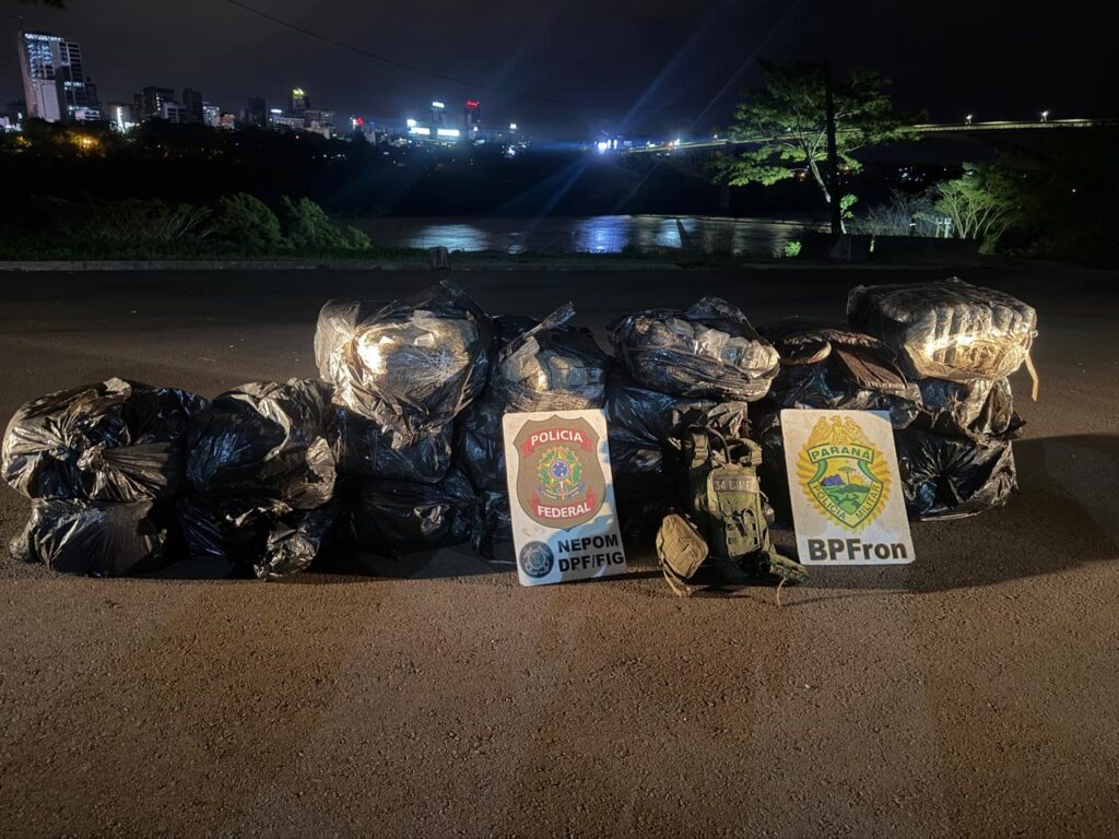 Mais de 300 quilos de maconha são apreendidos em operação na fronteira em Foz do Iguaçu