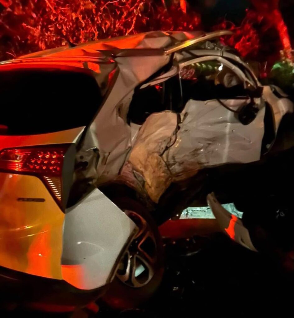 Dois acidentes graves deixam mortos e feridos em diferentes trechos da PR-323 Dois acidentes graves deixam mortos e feridos em diferentes trechos da PR-323