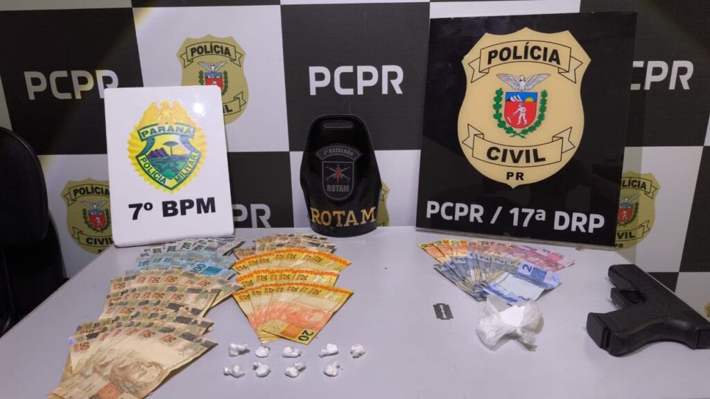OPERAÇÃO CONJUNTA TERMINA COM PRISÃO E APREENSÃO DE COCAÍNA E MAIS DE R$ 8 MIL EM TAPEJARA OPERAÇÃO CONJUNTA TERMINA COM PRISÃO E APREENSÃO DE COCAÍNA E MAIS DE R$ 8 MIL EM TAPEJARA