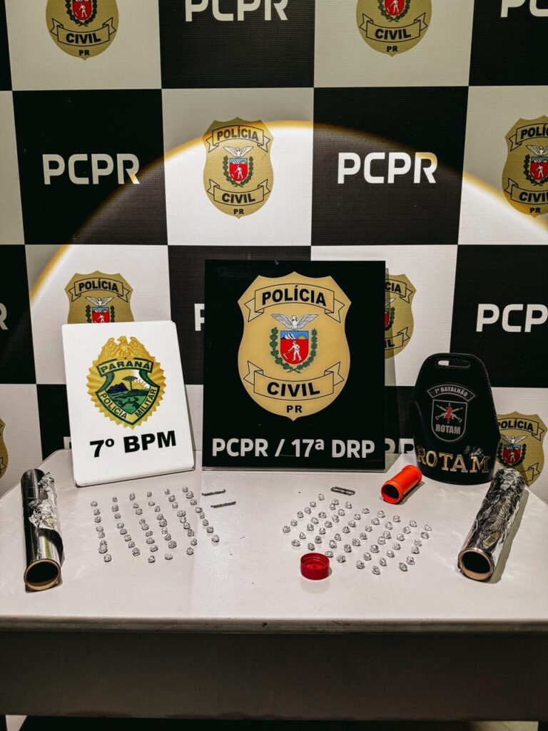 Homem é preso com 54 pedras de crack durante ação contra tráfico em Tapejara Homem é preso com 54 pedras de crack durante ação contra tráfico em Tapejara