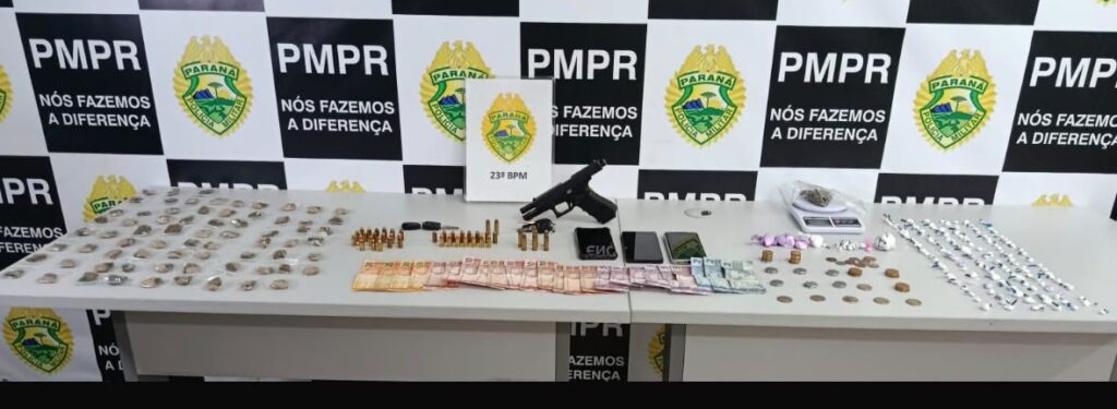PMPR prende homem e apreende pistola, munições e drogas durante abordagem na CIC, em Curitiba PMPR prende homem e apreende pistola, munições e drogas durante abordagem na CIC, em Curitiba