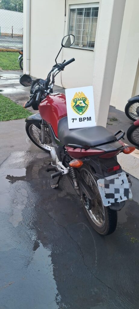 Cruzeiro do Oeste: Polícia Militar apreende motocicleta com mandado judicial durante abordagem Cruzeiro do Oeste: Polícia Militar apreende motocicleta com mandado judicial durante abordagem