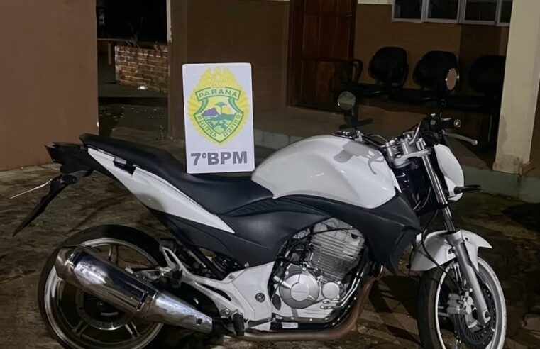 Motociclista sem CNH é abordado com veículo irregular em Quarto Centenário