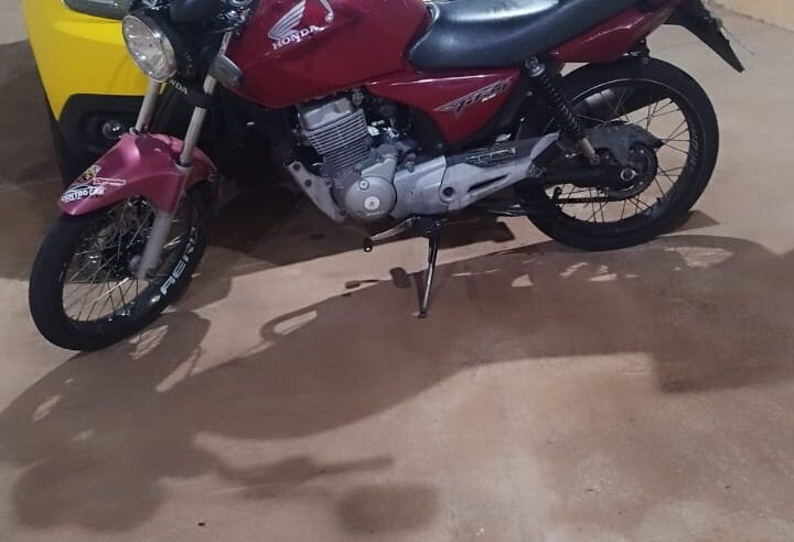 Rondon: motociclista é flagrado empinando veículo e acaba autuado por infração de trânsito